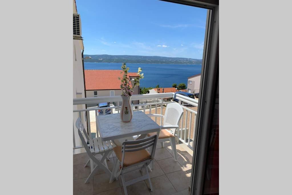 לוקבה Apartment 4 With Pool And Amazing Sea View מראה חיצוני תמונה